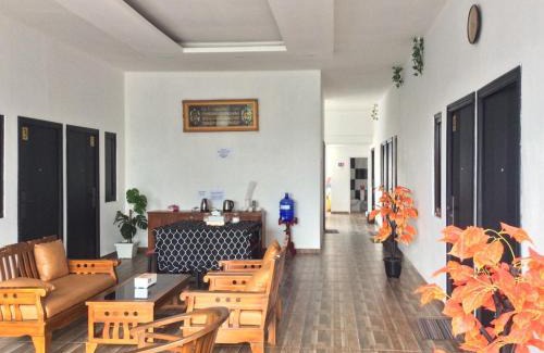 Sleman Hotel | Reddoorz Syariah near Sleman city hall 4
