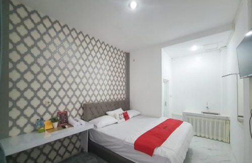 Mertoyudan Hotel | RedDoorz Syariah near Taruna Nusantara Magelang