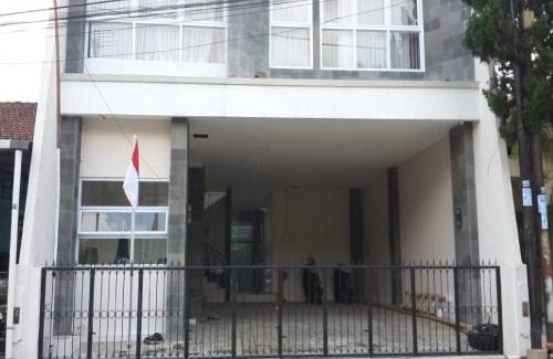 Purwokerto Hotel | RedDoorz Syariah near UNSOED