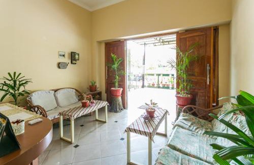 Sragen House | RedDoorz Syariah @ Sakinah Guesthouse