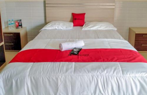 Palu Hotel | RedDoorz @ Tinggede Area Palu
