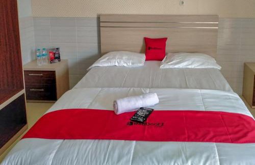 Palu Hotel | RedDoorz @ Tinggede Area Palu