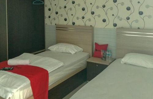 Palu Hotel | RedDoorz @ Tinggede Area Palu