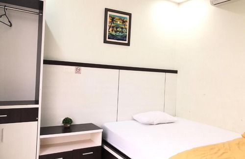 Palu Hotel | RedDooz Plus At Ininnawa Homestay Syariah Palu