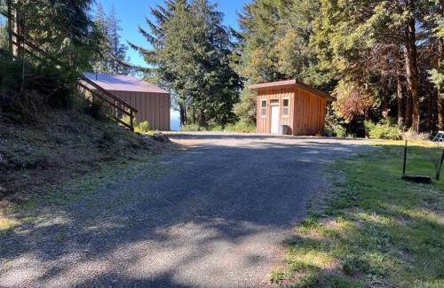 Port Orford Villa | Redfish Rocks Villas - Green