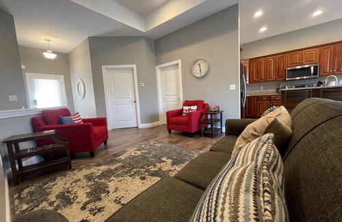 Osage Beach House | REDHEAD COVE! Lake View 2nd Tier 5 bedroom home on 21mm! Orange Home