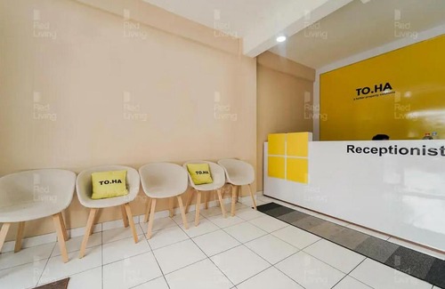 Cikarang Hotel | RedLiving Apartemen Riverview Residence - TOHA Room Tower Mahakam