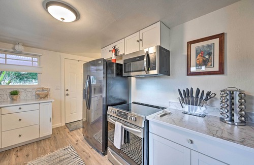 Redmond House | Redmond Farmhouse on 2 Acres w/Deck & Grill!