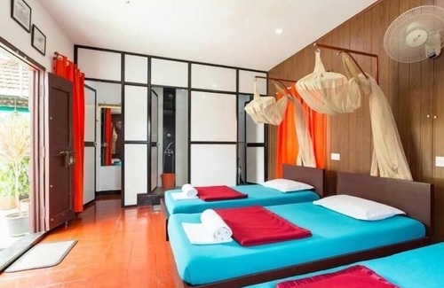 Thamaraparambu Hotel | Reds Residency - Homestay