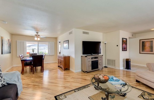 Tempe House | REDUCED FOR SUMMER!