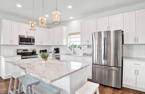 Fort Morgan House | Reduced Rate! Latitude Adjustment *Beach Access, 2 Pools*