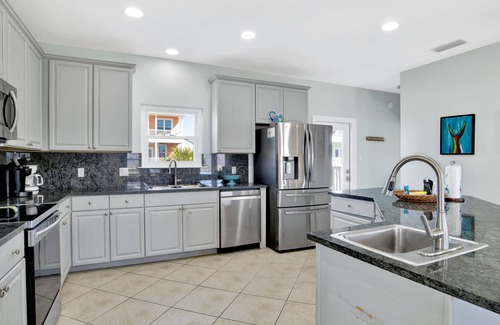 Fort Morgan House | Reduced Rate! Vitamin Sea *Pet-Friendly, 2 Pools*