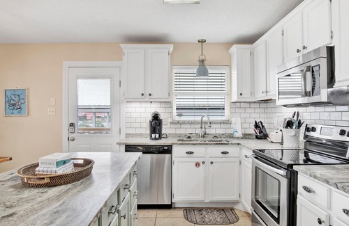 Gulf Shores House | Reduced Rates! 50 Shades of Blue *Private Pool, Pet-Friendly*