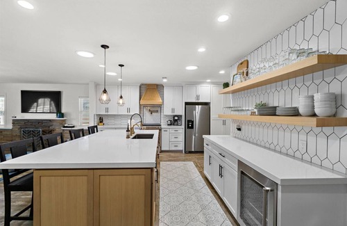 Chandler House | Reduced Rates | Walkable Downtown Chandler | Pool, Playground & Fire Pit | 3,136 sqft | Dog Friendly