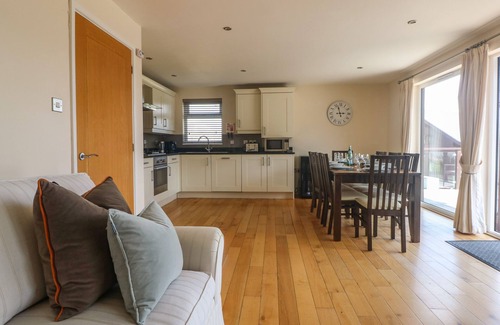Winnard's Perch Cottage | REDWOOD, RETALLACK, family friendly, with pool in St Columb Major