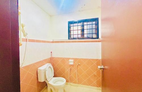 Alor Gajah House | Redzuan Homestay A Famosa 5R Pool Villa