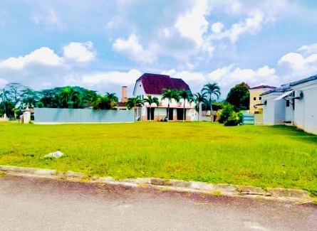 Alor Gajah House | Redzuan Homestay A Famosa 5R Pool Villa