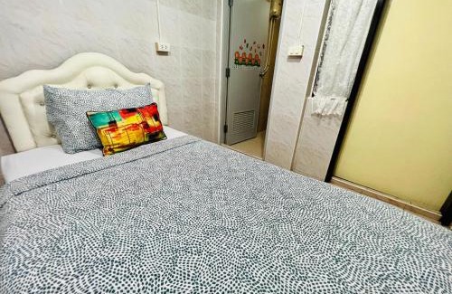 Asoke Bed & Breakfast | Ree House-Asoke BTS