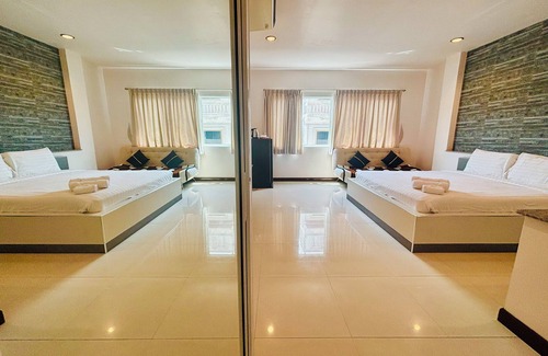 Samre Hotel | Ree Riverside hotel
