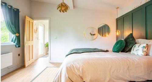 Abbess Roding House | Reeds retreat