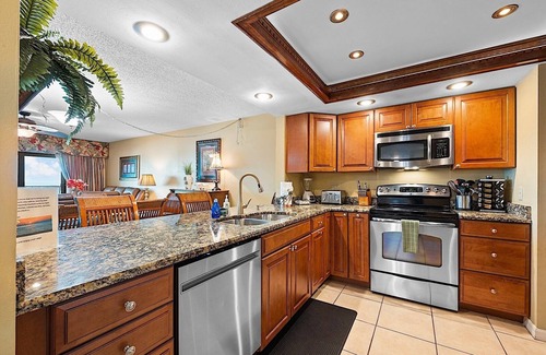 Indian Rocks Beach Condo | Reef Club in Indian Rocks TOP FLOOR DIRECT Ocean Pool & Hot Tub 10% OFF Weekly!