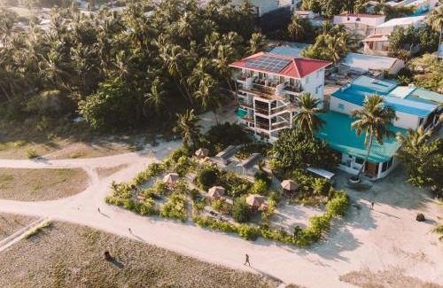 Thulusdhoo Island House | Reef Edge Thulusdhoo, Maldives