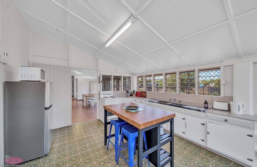 Kurrimine Beach House | Reef Shack Beach Vibes Stroll to the beach