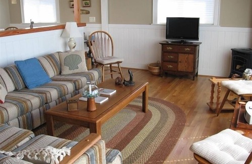 Lummi Island House | Reefnet House with Beach