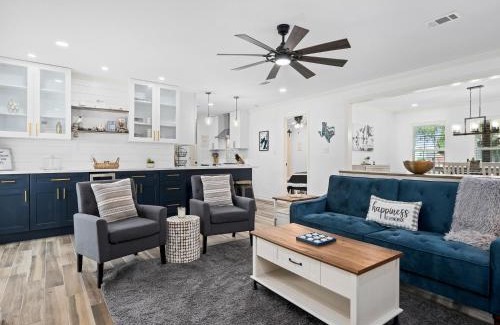 Rockport House | Reel Blessing