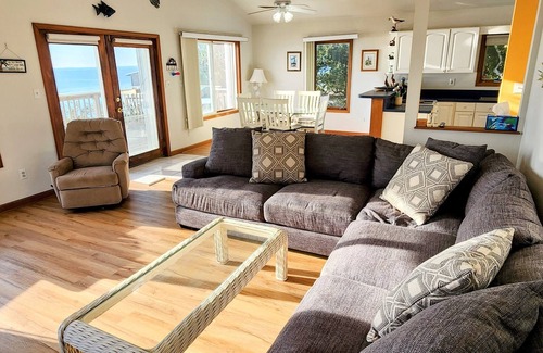 Carrabelle House | Reel Good Time Beach House