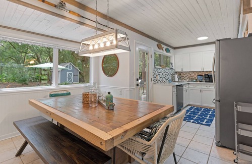 Jekyll Island House | Reel Life - Beach Cottage w/Pool Access