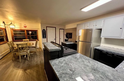 Shawano Cottage | Reel Paradise- a stone’s skip away from the gorgeous Shawano Lake