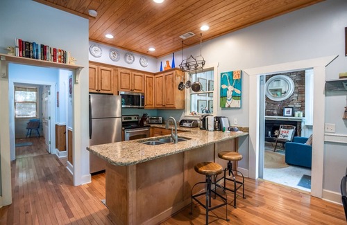 Dadeville Cabin | Reel Simple at Lake Martin | 2 Bed, 2 Bath