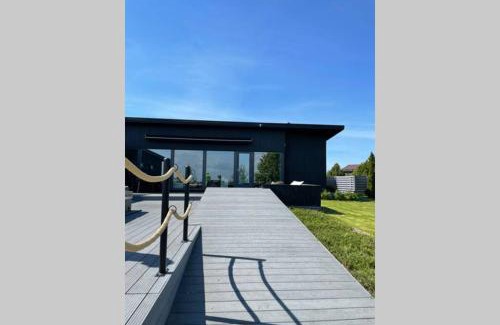 Reposaari Villa | Reelinki Seafront Villa Aava