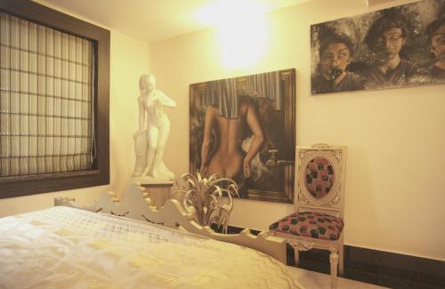 Kolkata Apartment | Reena's Lodge