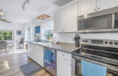 Holmes Beach House | Reese's Beach Retreat on beautiful Anna Maria Island
