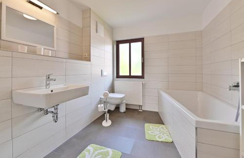 Wiek House | Reetdachhaus "Treibholz"
