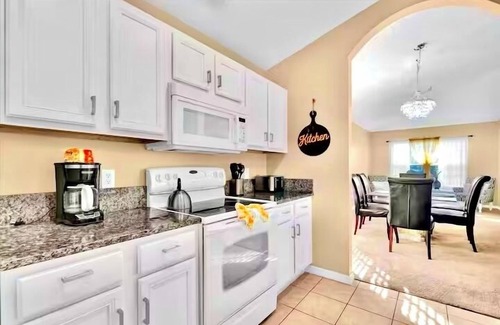 Kissimmee House | Ref 123. Stunning villa own pool and games room. Near Disney