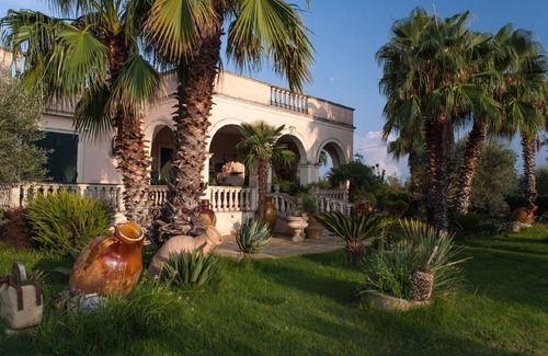 Copertino Villa | Refined Historical House in the heart of Salento with large garden "VILLA ROMINA"