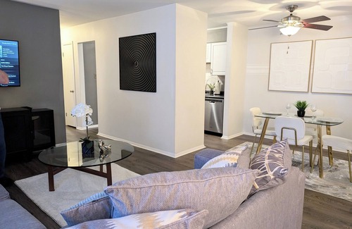 Southwest Raleigh Condo | Reflections - 2bdr condo in Central Raleigh