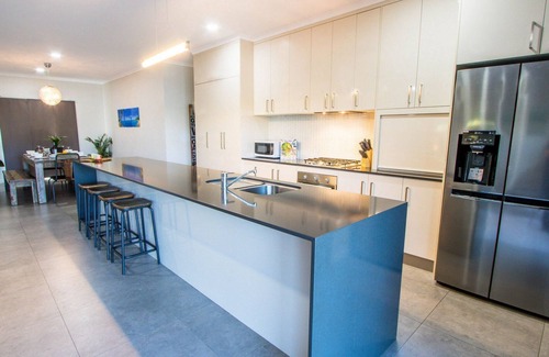 Agnes Water House | REFLECTIONS Agnes Water - pet friendly with pool