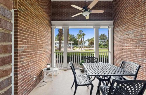 Upper Grand Lagoon Apartment | Reflections by Panhandle Getaways