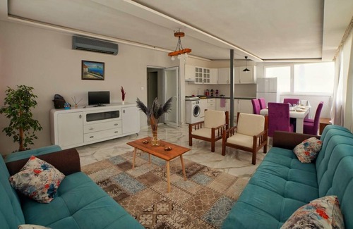 Muratpasa Apartment | Refreshing Flat in Muratpasa