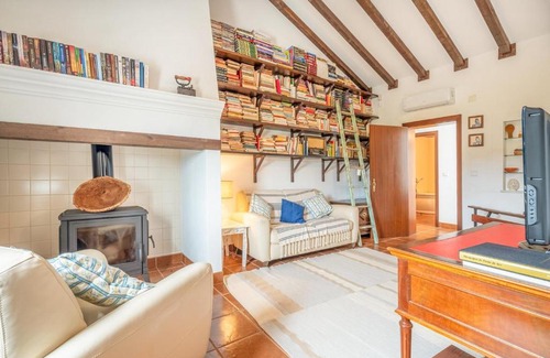 Ponte de Sor House | Refreshing poolside escape in Ponte de Sor