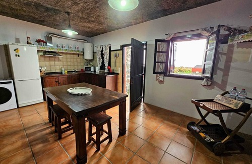 Prazeres House | Refugio Jardim Pelado WiFi BBQ