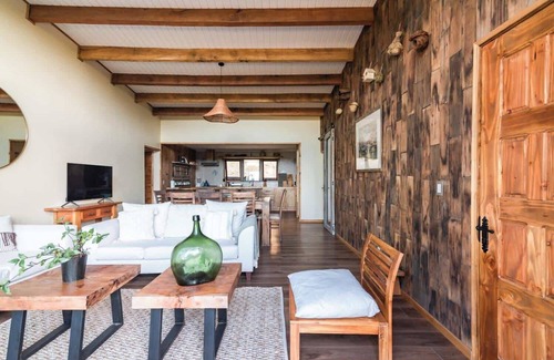 Pucon House | Refugio Millaray - Vistas y Acceso al Lago
