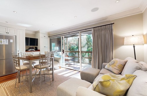 Kiawah Island Condo | Refurbished Villa with Private Wooded Views, Tennis & Nearby Beach Access