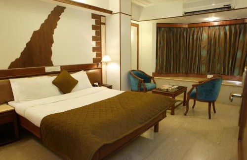 Khar Hotel | Regal Enclave