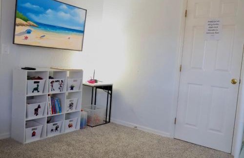 Regal Palms House | Regal Getaway at Resort w Pool, Slide & Spa and Pet Friendly!