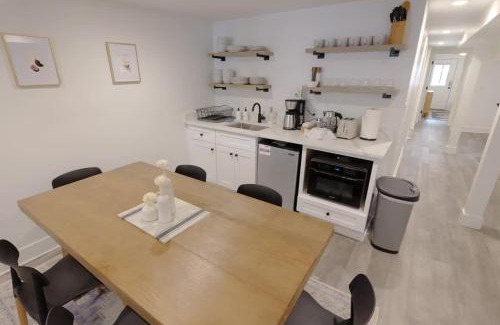 Petworth Apartment | Regal on Randolph